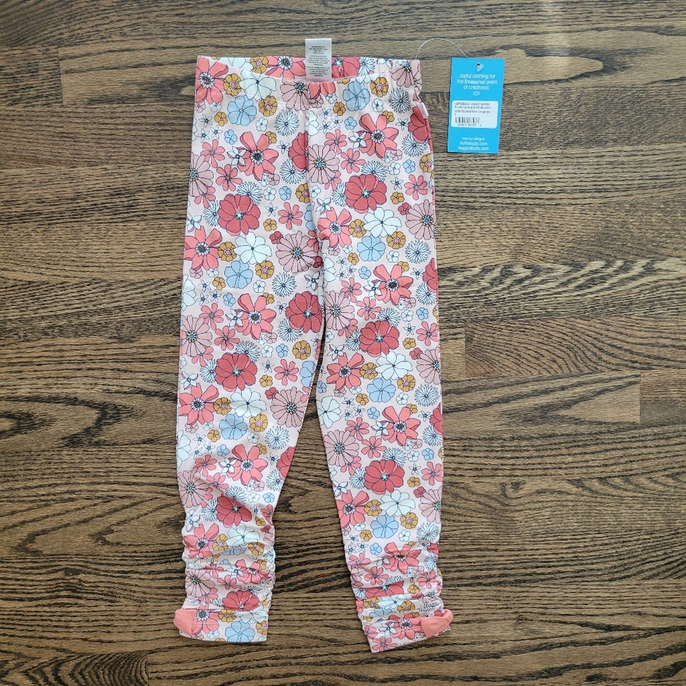 NWT RuffleButts Girls Size 5 Peace Love and Wildflowers Ruched Bow Leggings